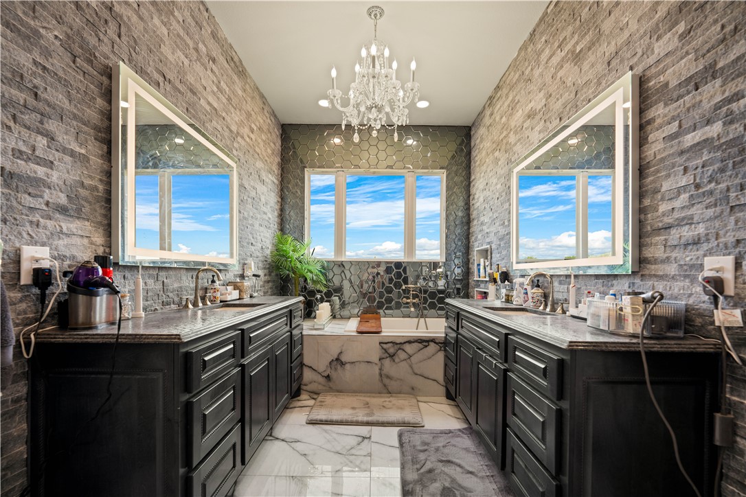 741 County Road 159 Property Photo 11