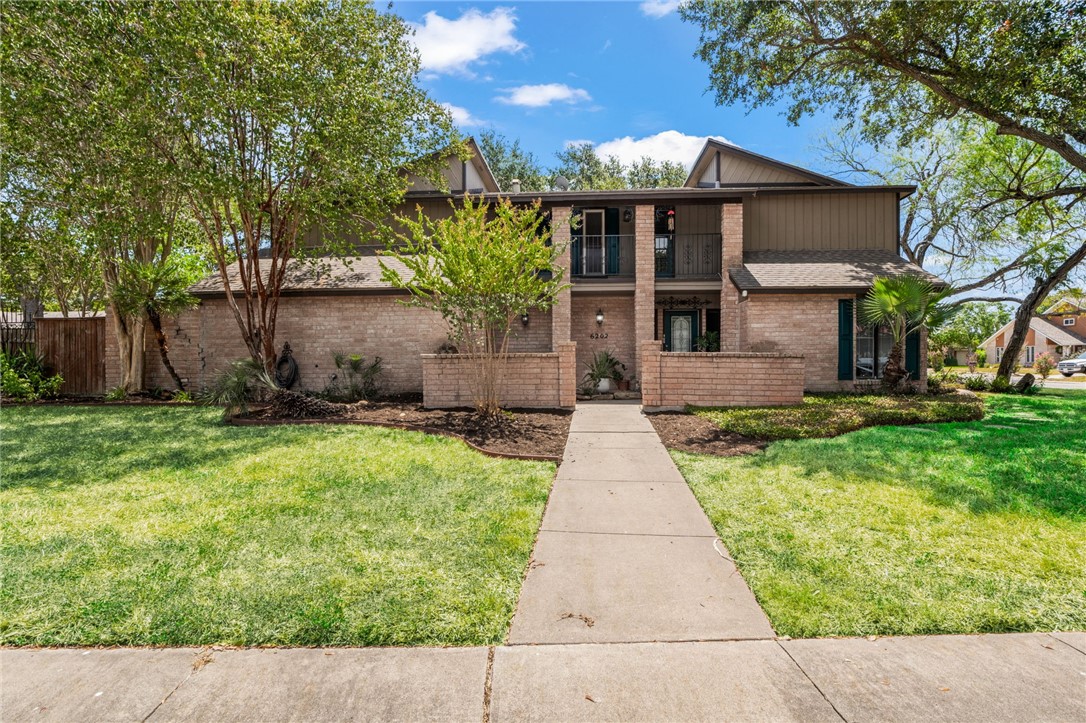 6202 Lost Creek Dr Property Photo 1