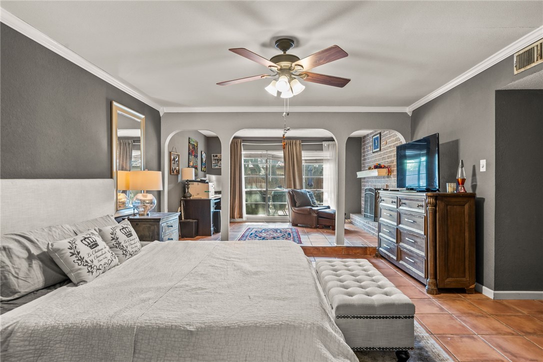 6202 Lost Creek Dr Property Photo 15