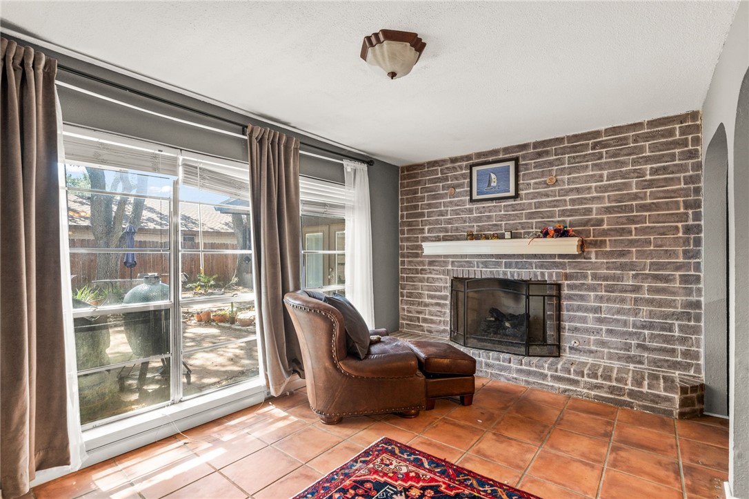 6202 Lost Creek Dr Property Photo 16