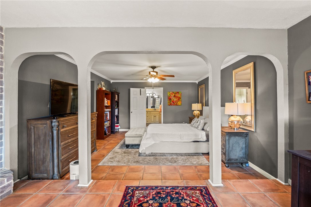 6202 Lost Creek Dr Property Photo 17