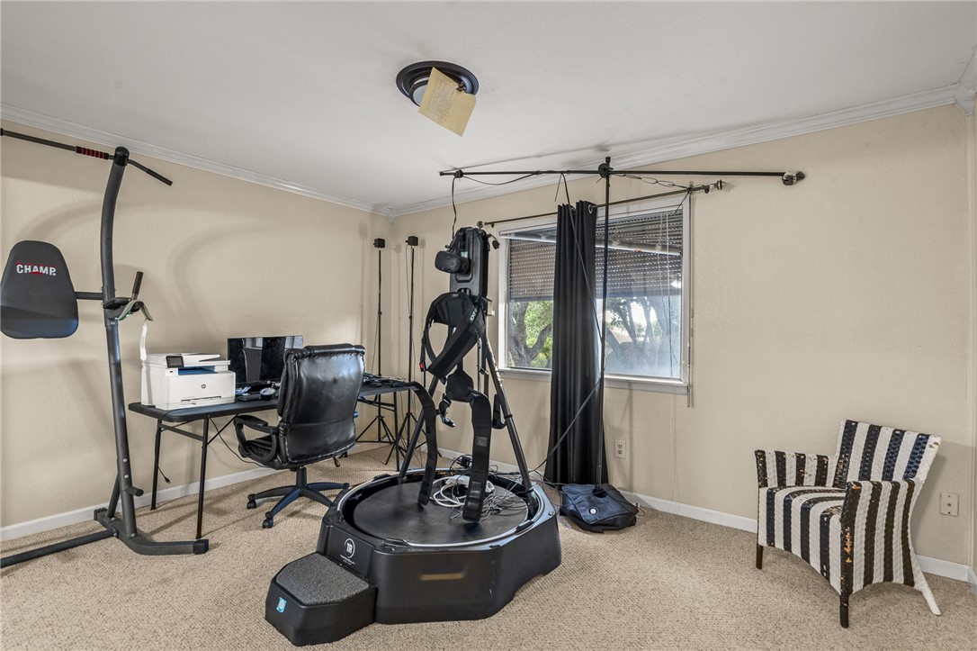 6202 Lost Creek Dr Property Photo 24