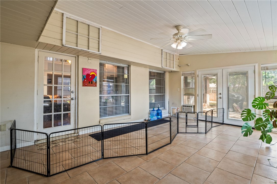 6202 Lost Creek Dr Property Photo 34