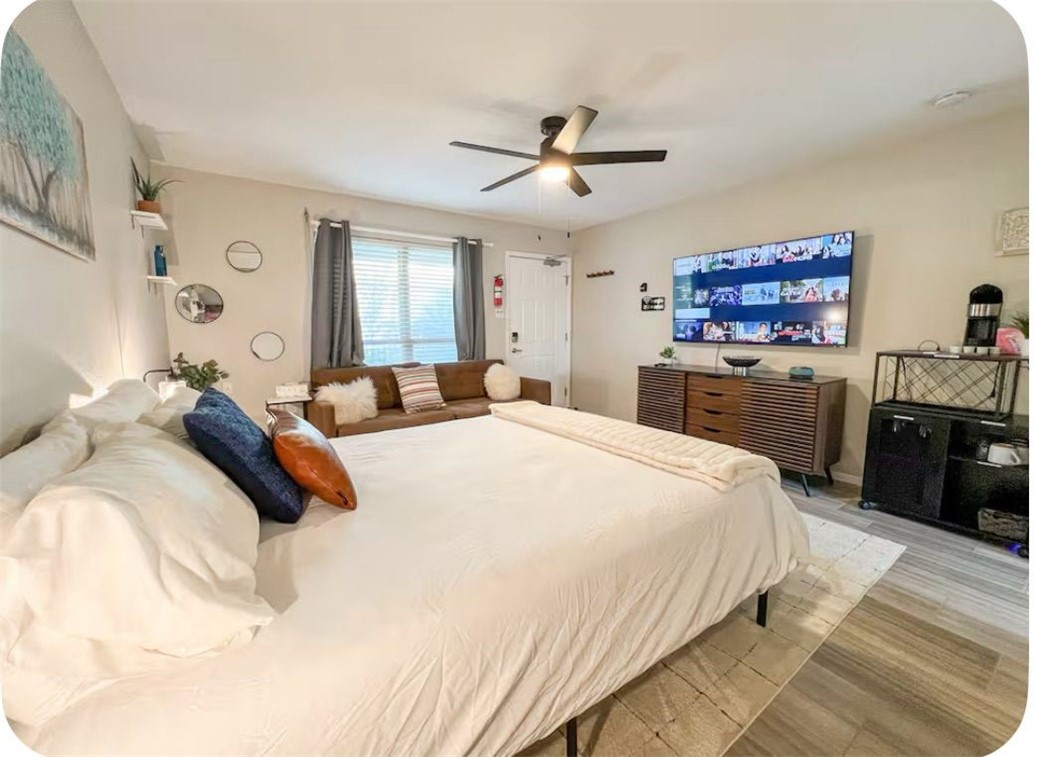 14898 Granada Dr 4 Property Photo 8