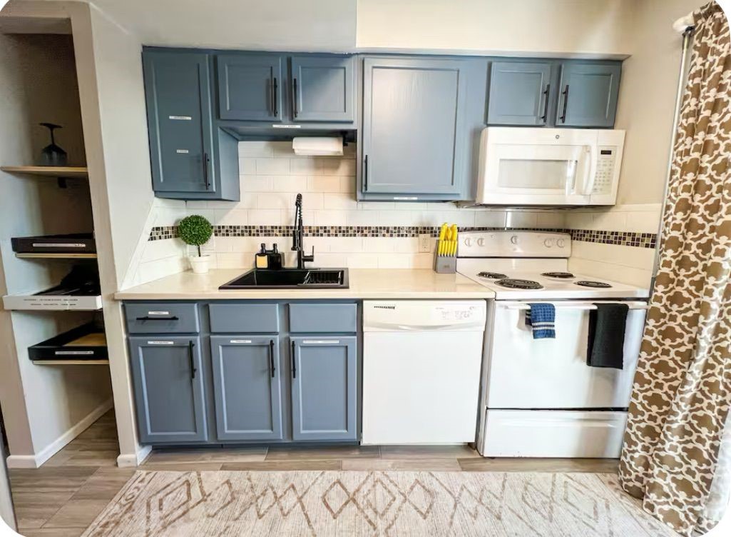 14898 Granada Dr 4 Property Photo 10