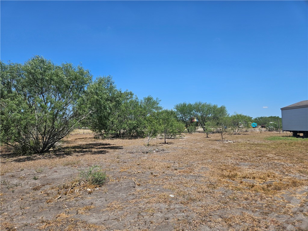 6940 Fm 1833 Property Photo 1