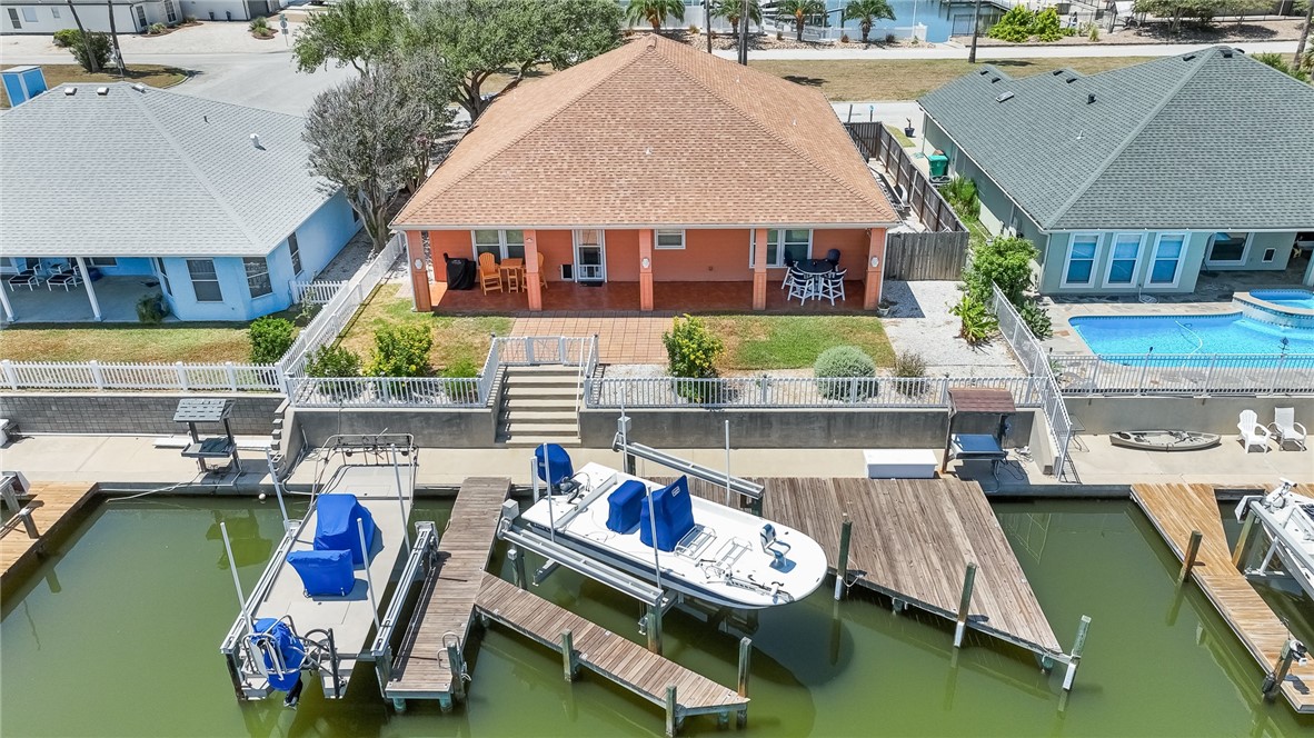 1013 Pompano Property Photo 1