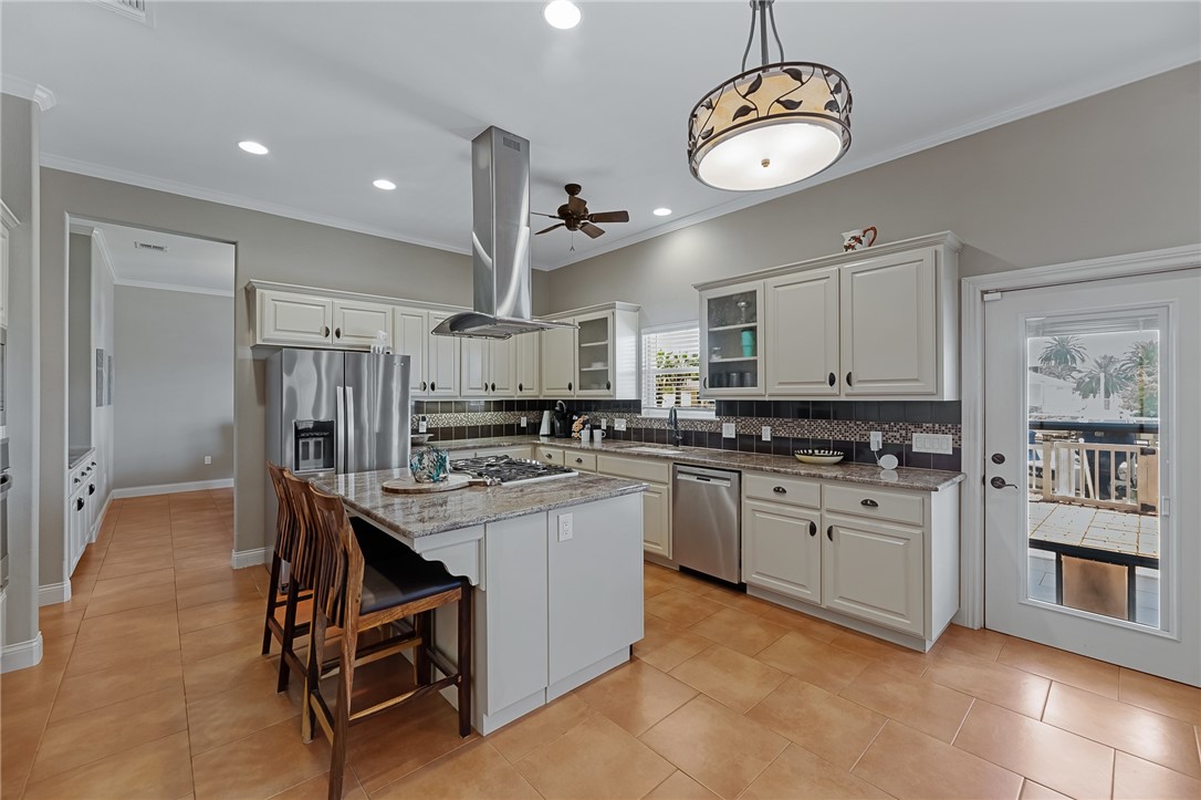 1013 Pompano Property Photo 9