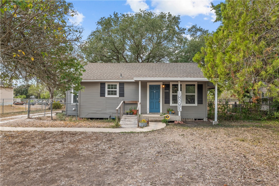 10941 Shady Lane Property Photo 2