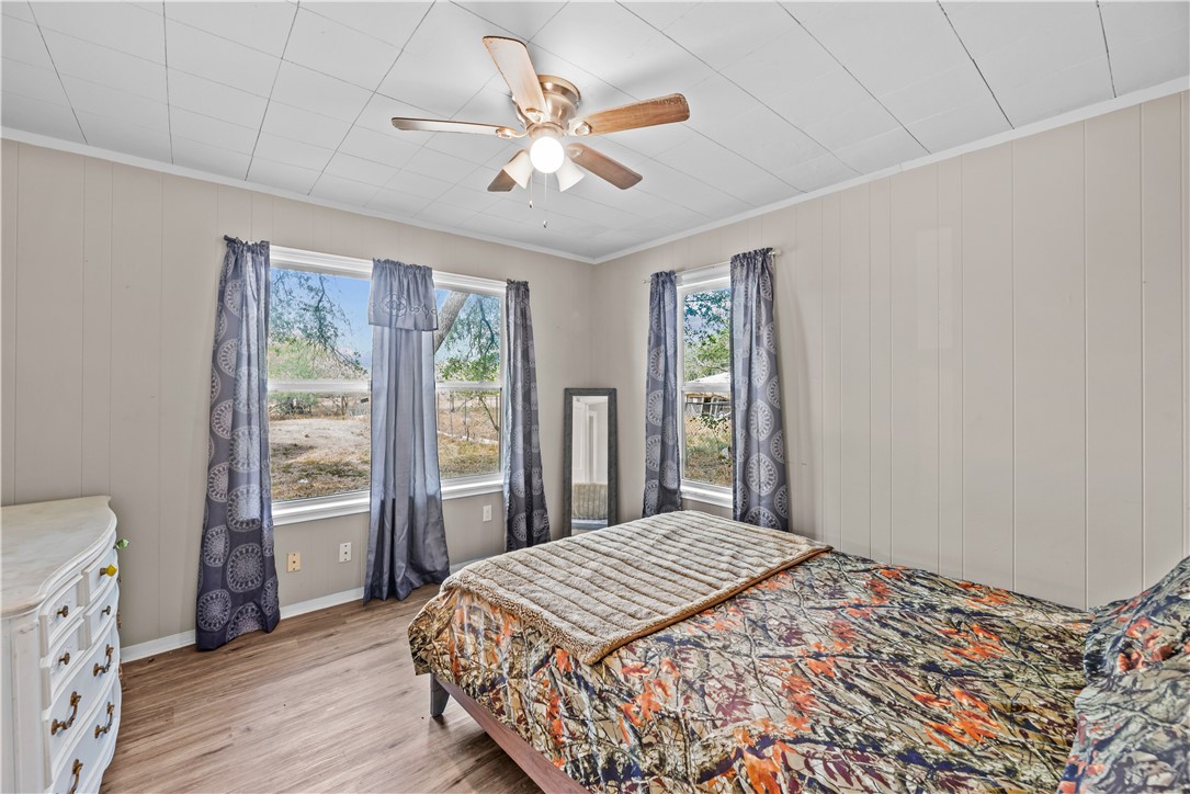 10941 Shady Lane Property Photo 6