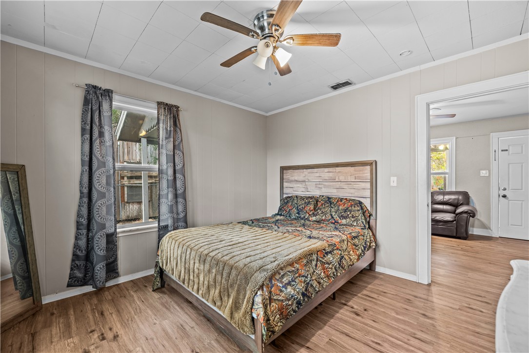 10941 Shady Lane Property Photo 7