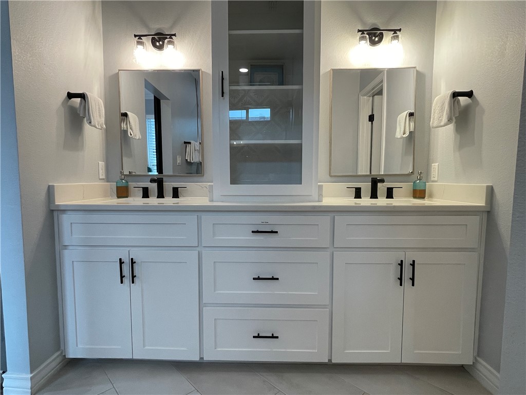 213 Las Palmas Dr Property Photo 19