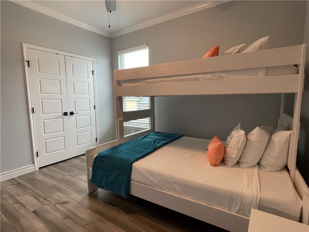 213 Las Palmas Dr Property Photo 24