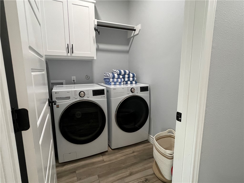 213 Las Palmas Dr Property Photo 26