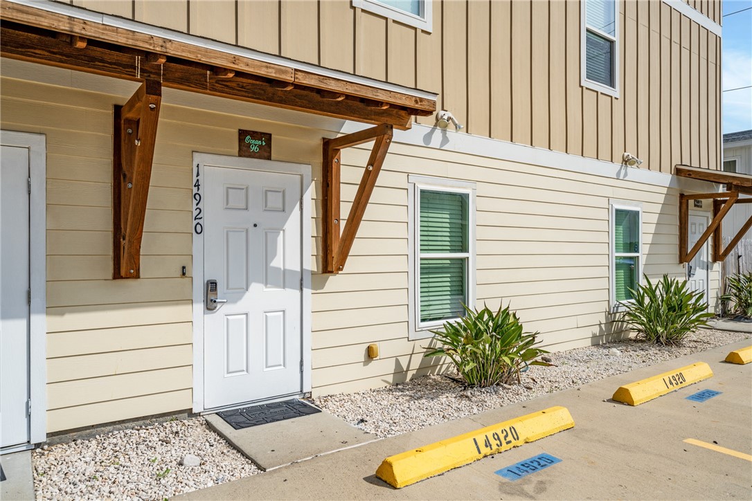 14920 Packery View Loop Property Photo 3