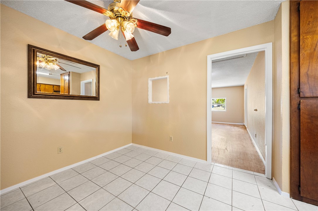 2425 Manitoba Dr Property Photo 6