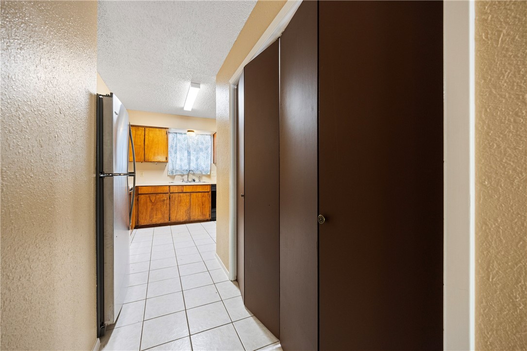 2425 Manitoba Dr Property Photo 12