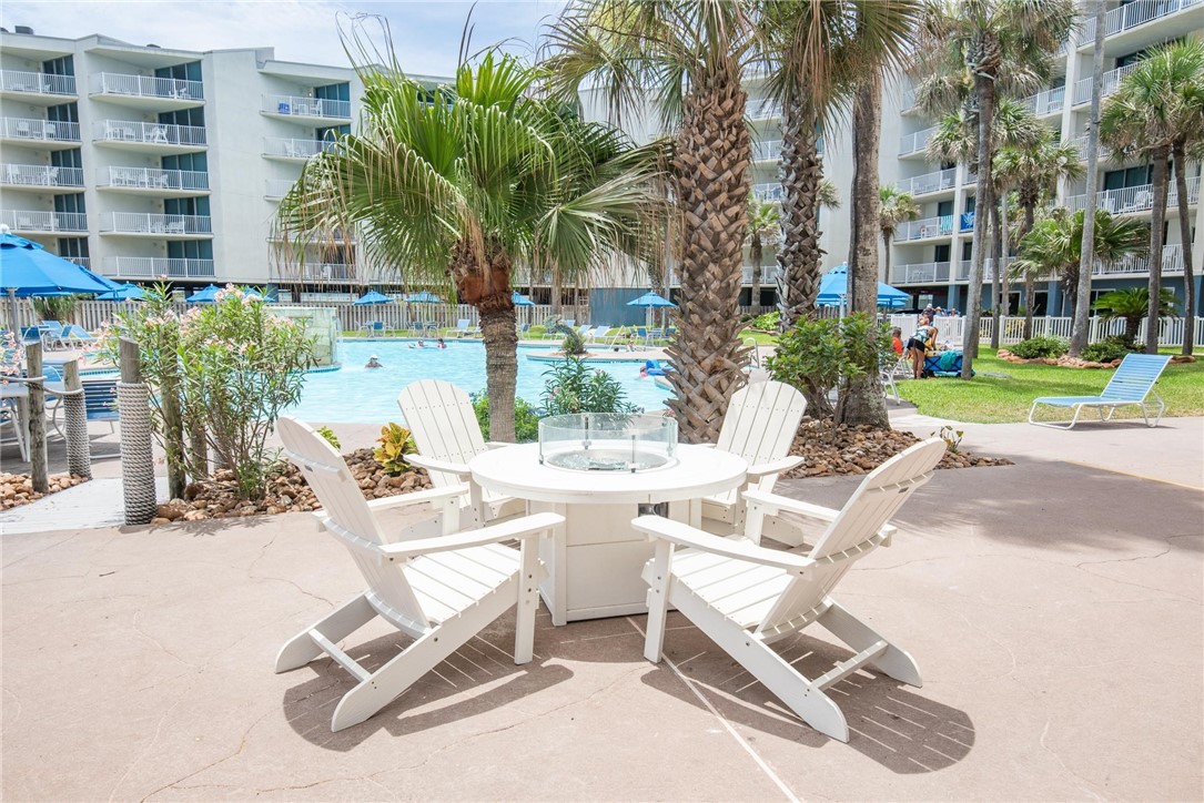 800 Sand Castle Dr Property Photo 25