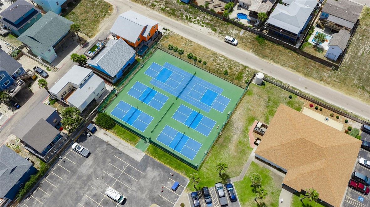 800 Sand Castle Dr Property Photo 36