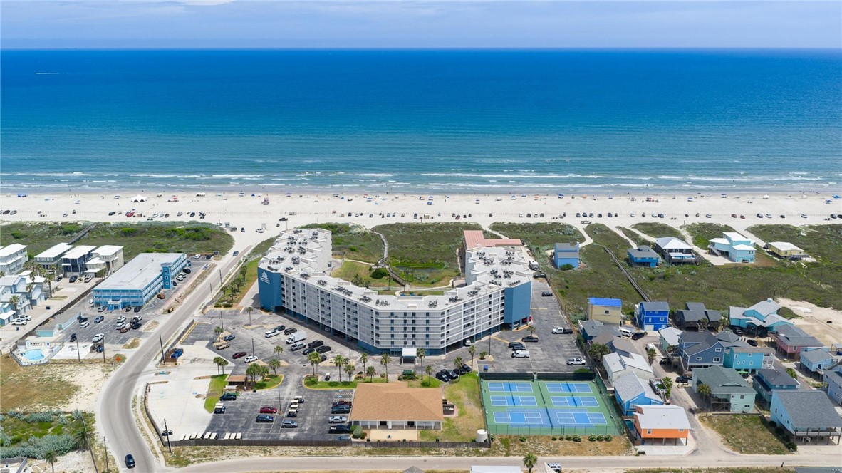 800 Sand Castle Dr Property Photo 38