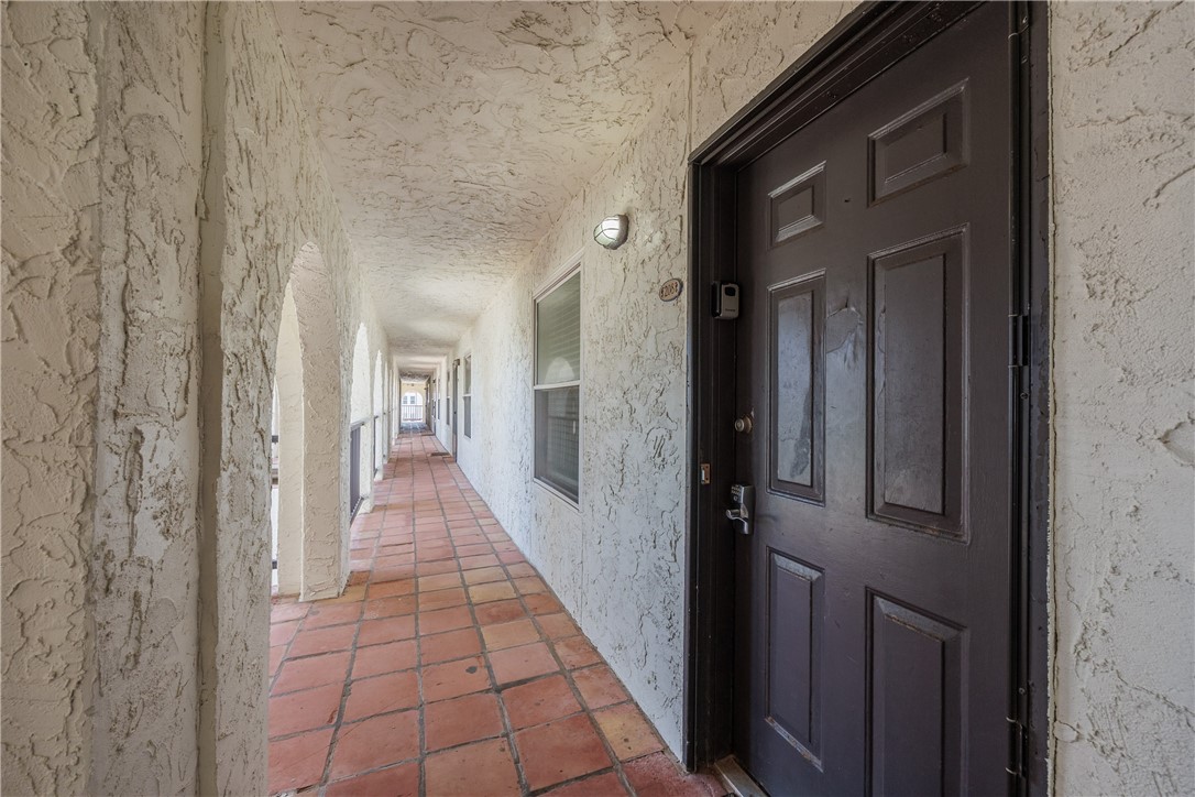 14921 Windward Dr 208 Property Photo 3