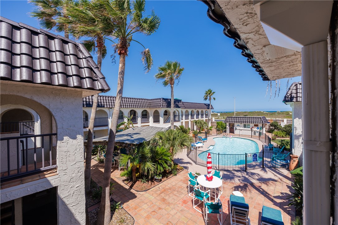 14921 Windward Dr 208 Property Photo 16