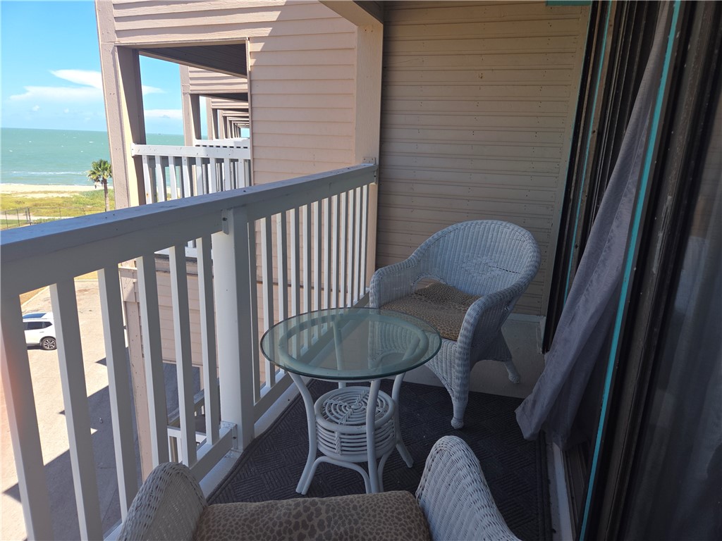 3938 Surfside Blvd 3325 Property Photo 9