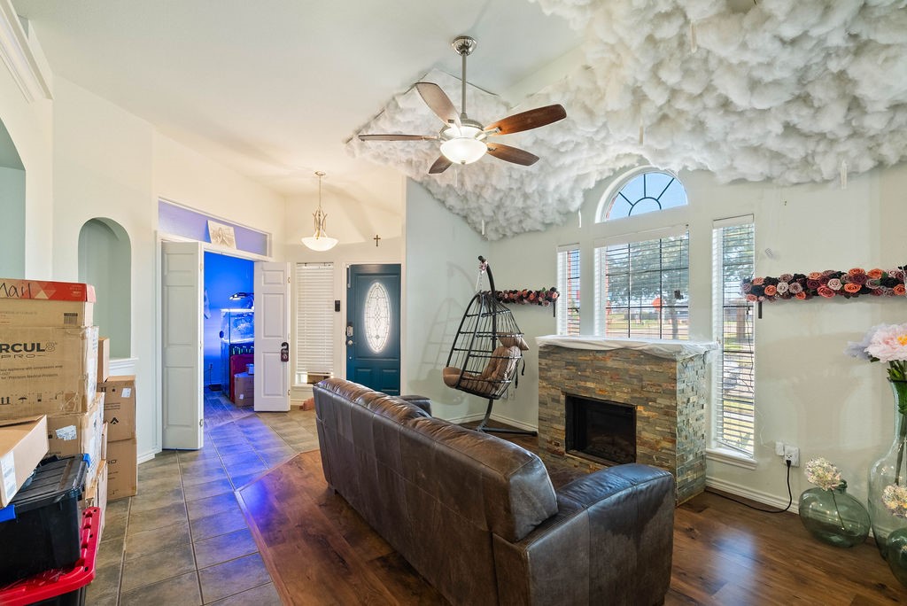 7510 Geiger Dr Property Photo 4