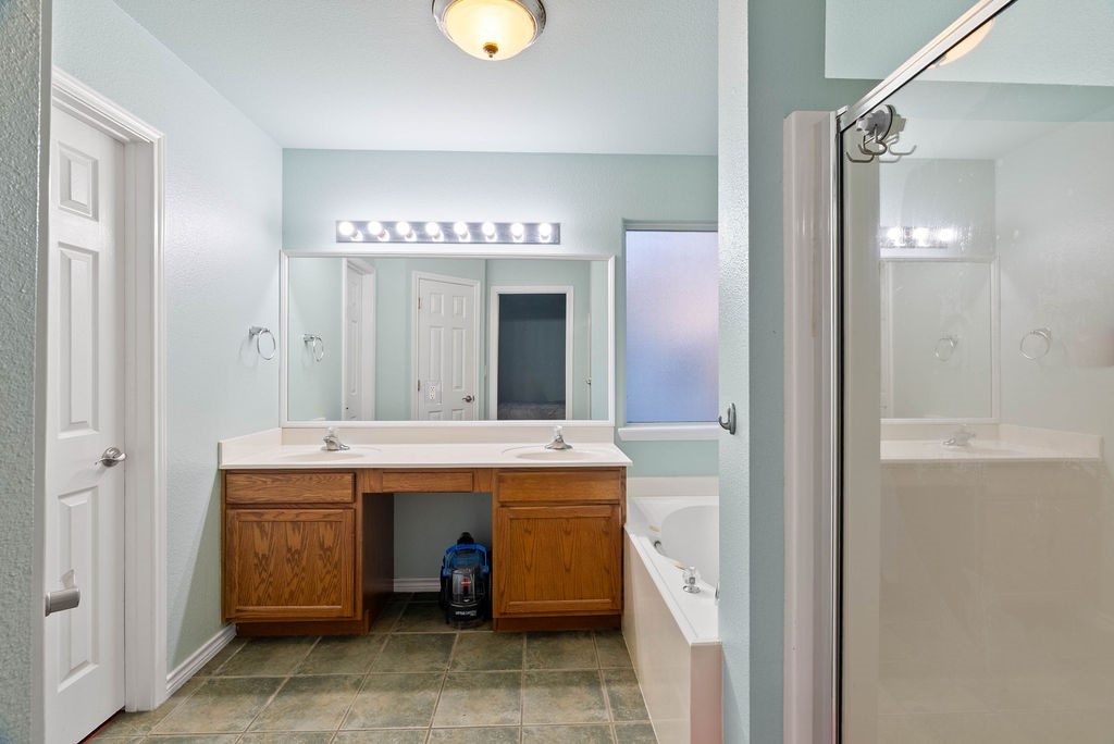 7510 Geiger Dr Property Photo 13