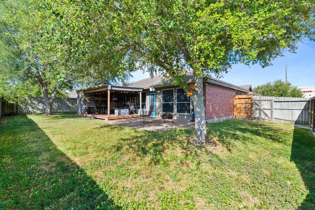 7510 Geiger Dr Property Photo 14