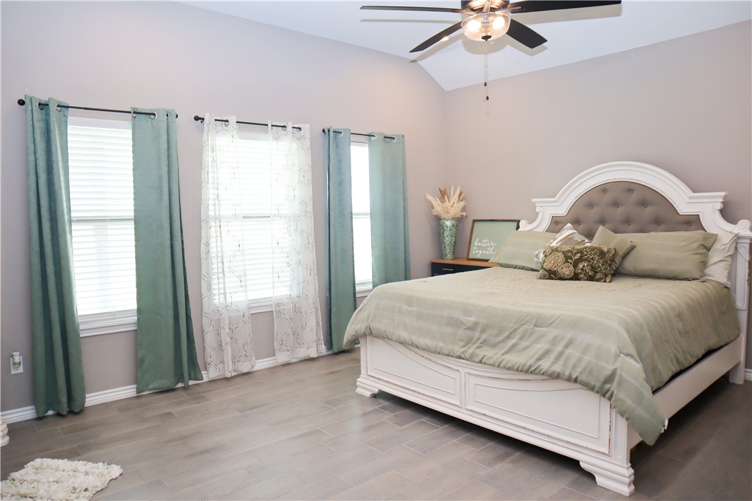 5536 County Road 101 Property Photo 9