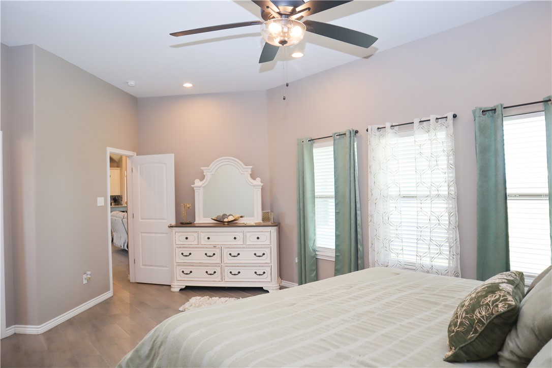 5536 County Road 101 Property Photo 11