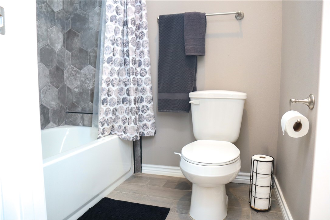 5536 County Road 101 Property Photo 14