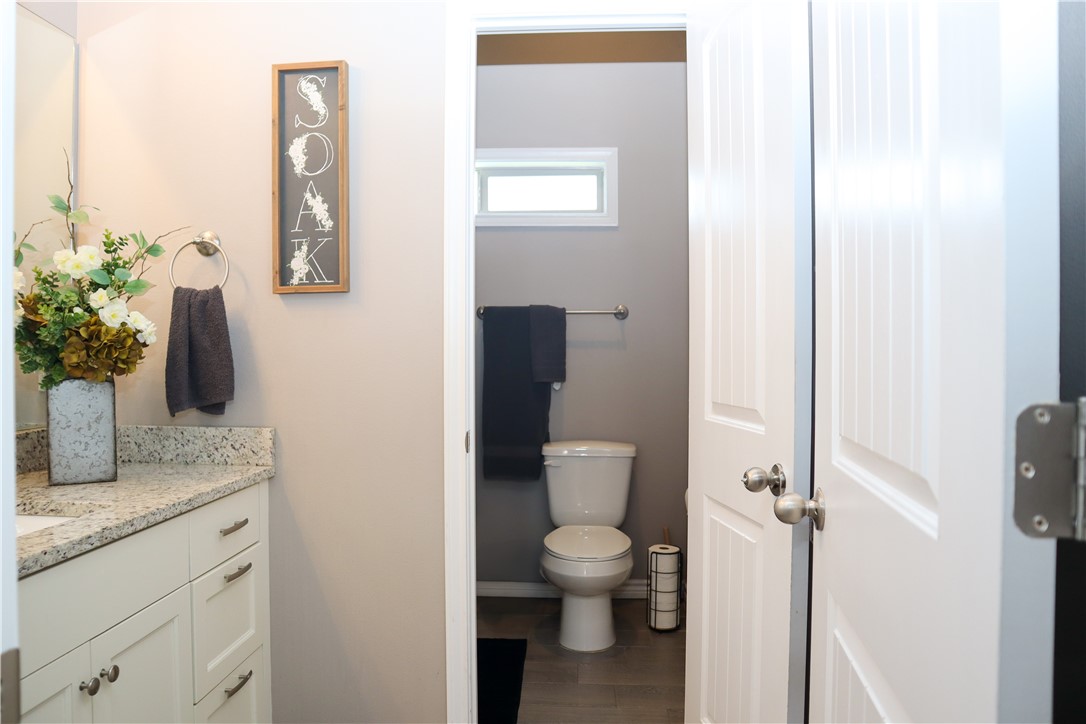 5536 County Road 101 Property Photo 17