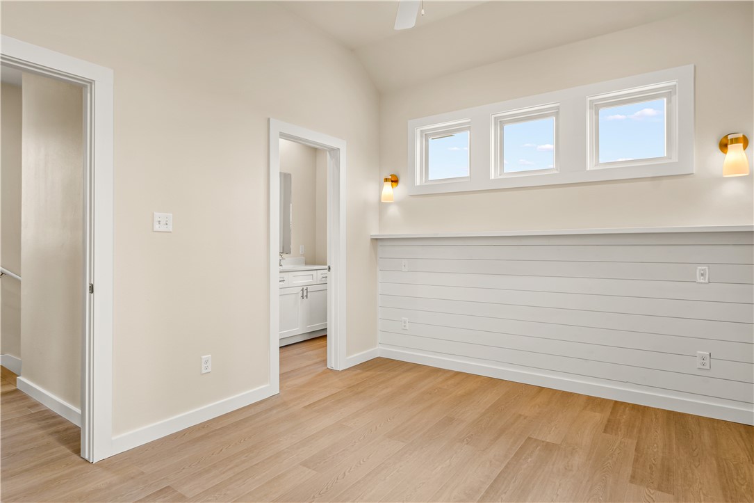 434 Oleander St 7 Property Photo 26