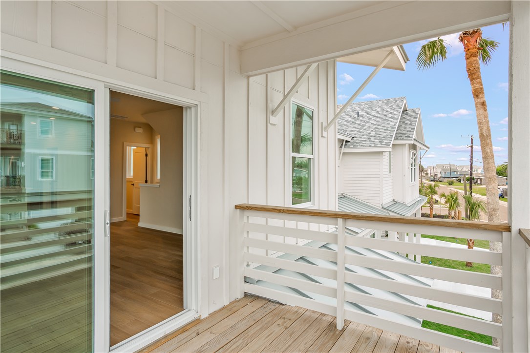 434 Oleander St 7 Property Photo 29