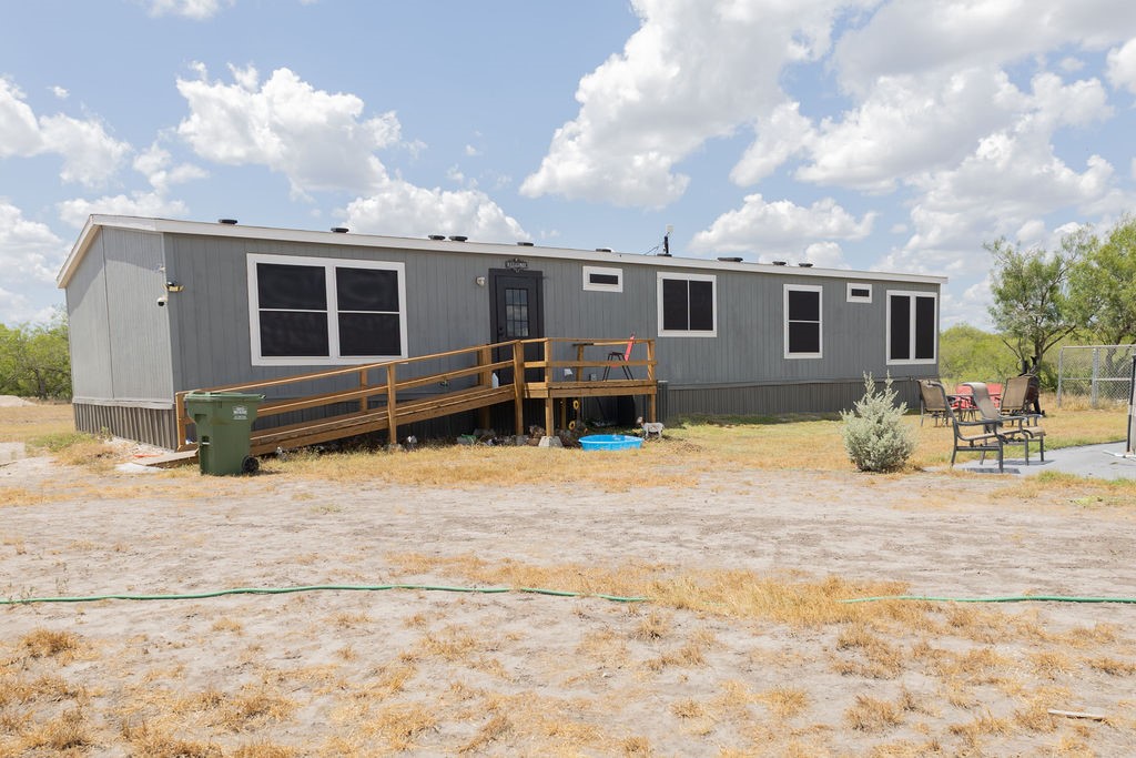 334 County Road 2391 Property Photo 2