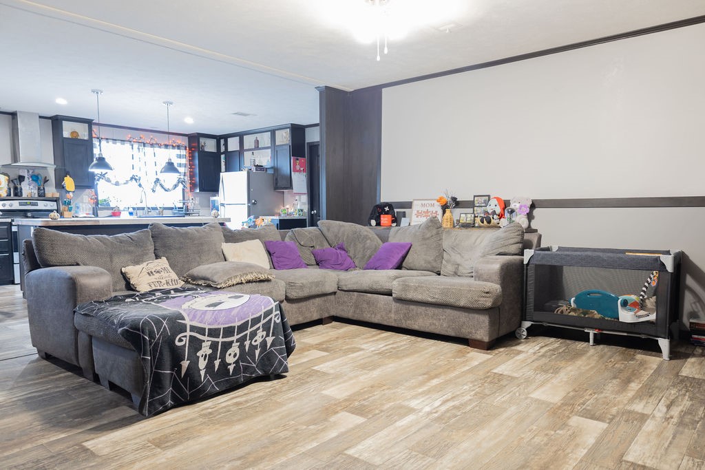 334 County Road 2391 Property Photo 3