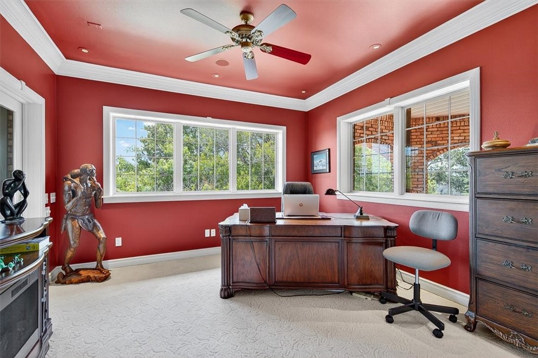 4811 Ocean Dr Property Photo 25