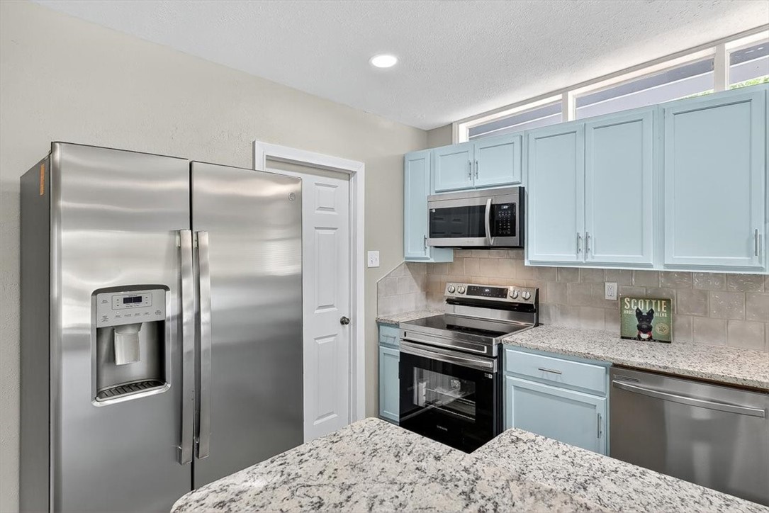 3231 Jamaica Dr Property Photo 16