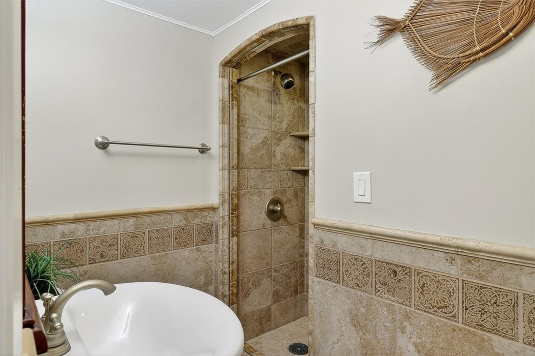 3231 Jamaica Dr Property Photo 27