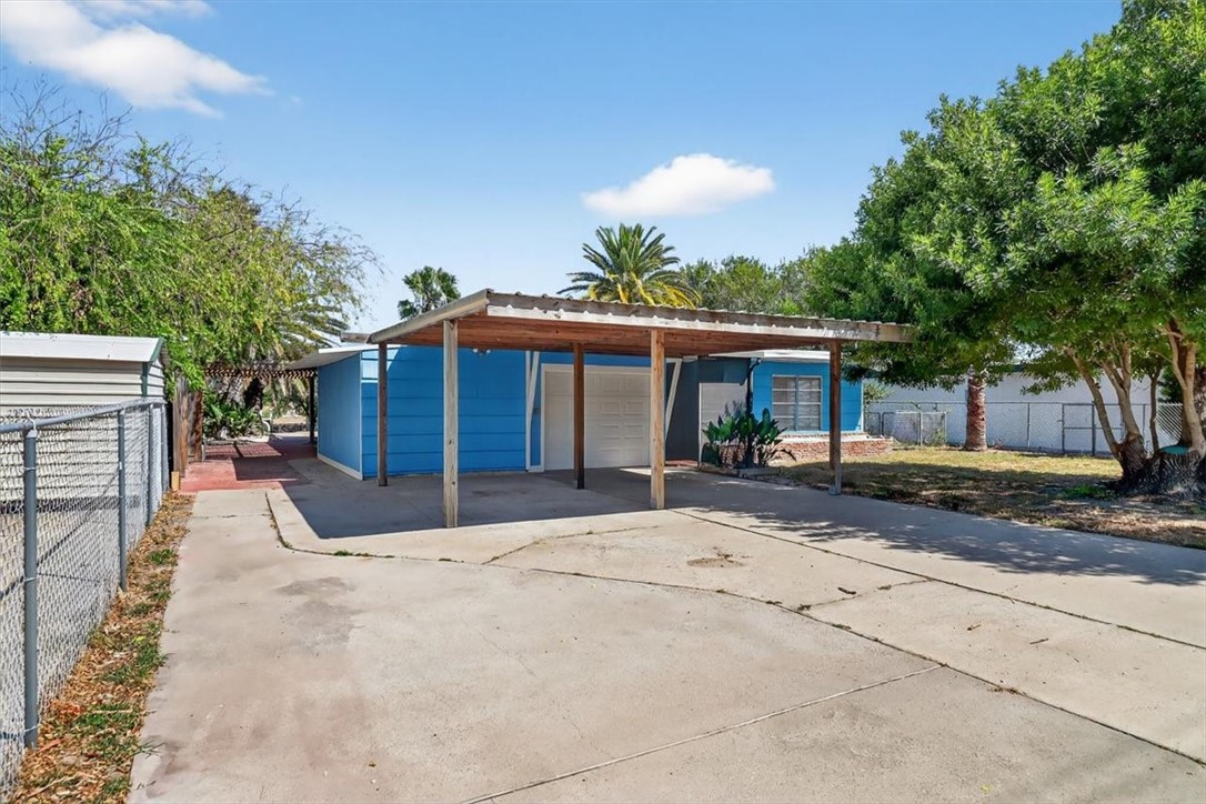 3231 Jamaica Dr Property Photo 39