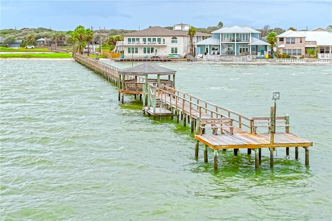 21 Bahama St S Property Photo 25