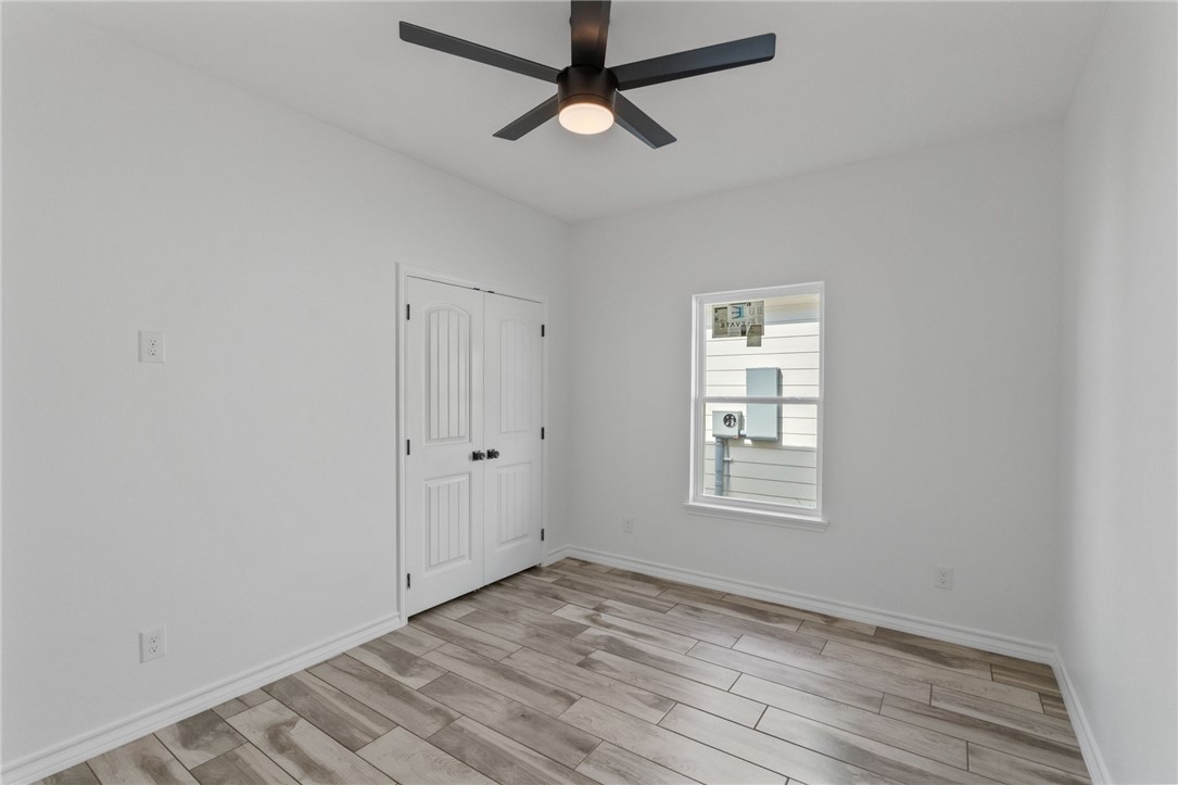 6722 La Salle Dr Property Photo 15