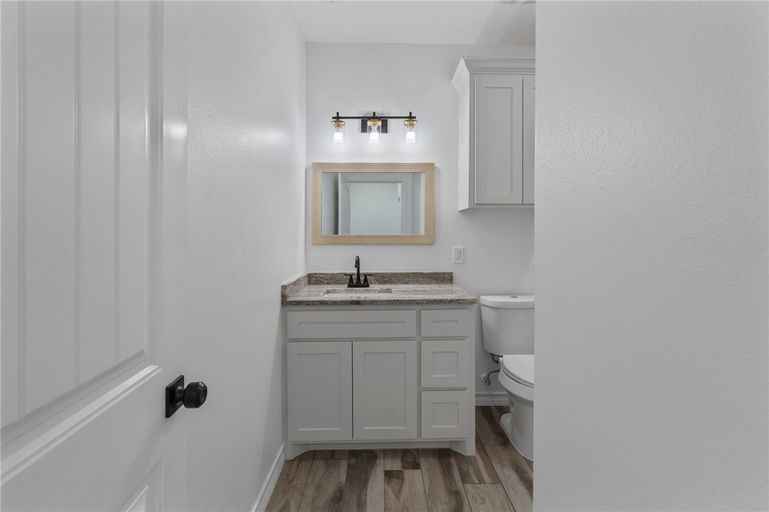 6722 La Salle Dr Property Photo 16