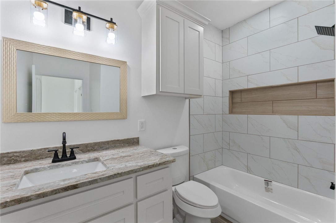 6722 La Salle Dr Property Photo 17