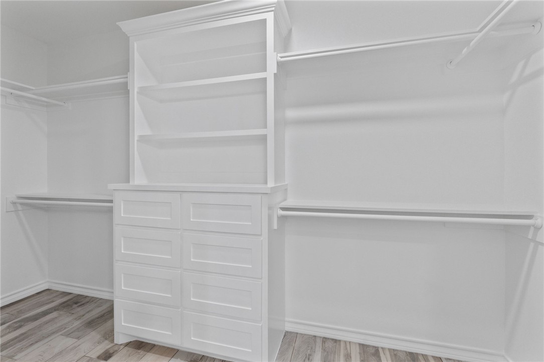 6722 La Salle Dr Property Photo 23