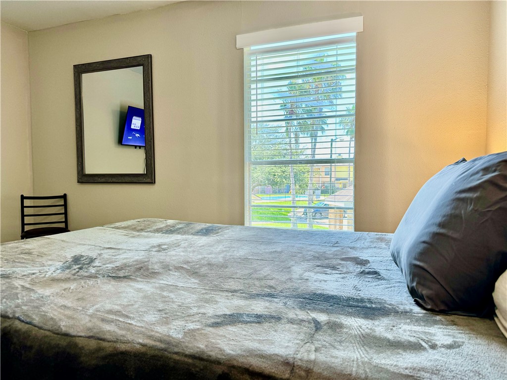 6702 Everhart Road T105 Property Photo 12