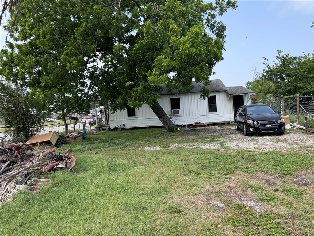 510 Josephine St Property Photo 4