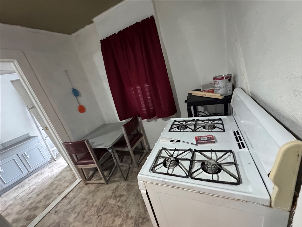 510 Josephine St Property Photo 10